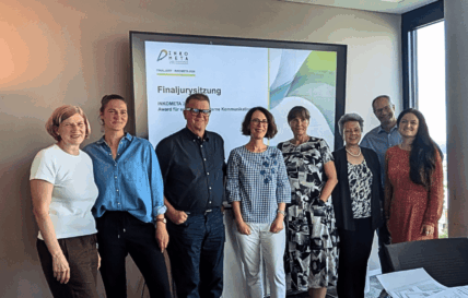 Petra Röthlein, Maja Weihgold, Dr. Gerhard Vilsmeier, Ariana Fischer, Birgit Ziesche, Prof. Dr. Ulrike Buchholz, Annette Siragusano, Steffen Henke (h.)